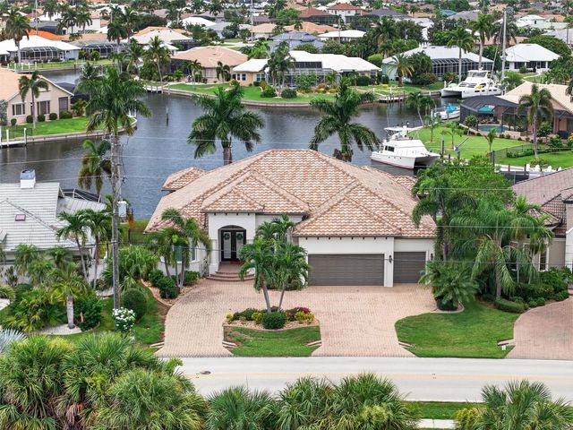 2018 DEBORAH DRIVE, Punta Gorda, FL 33950