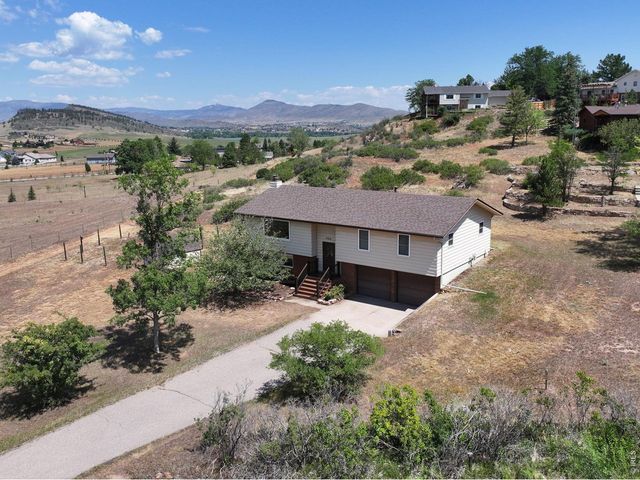 7513 Leslie Dr, Loveland, CO 80537