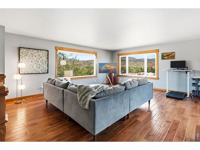 7513 Leslie Dr, Loveland, CO 80537
