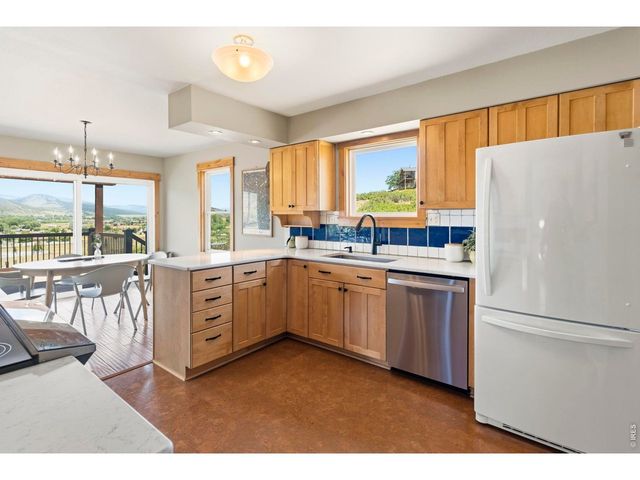 7513 Leslie Dr, Loveland, CO 80537