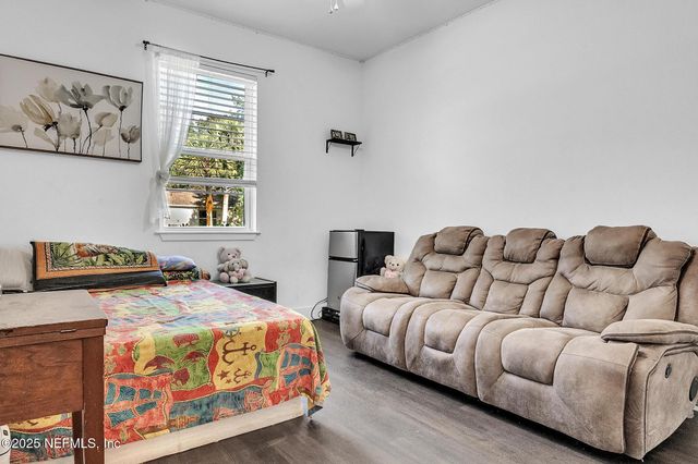 55 PALMWOOD Drive, Palm Coast, FL 32164