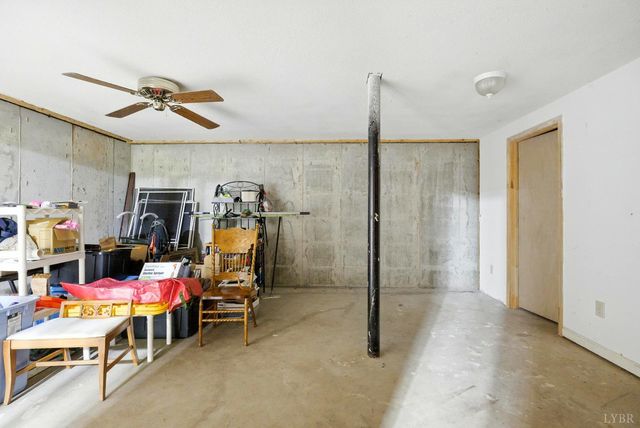 199 Braxton Ridge Road, Amherst, VA 24521