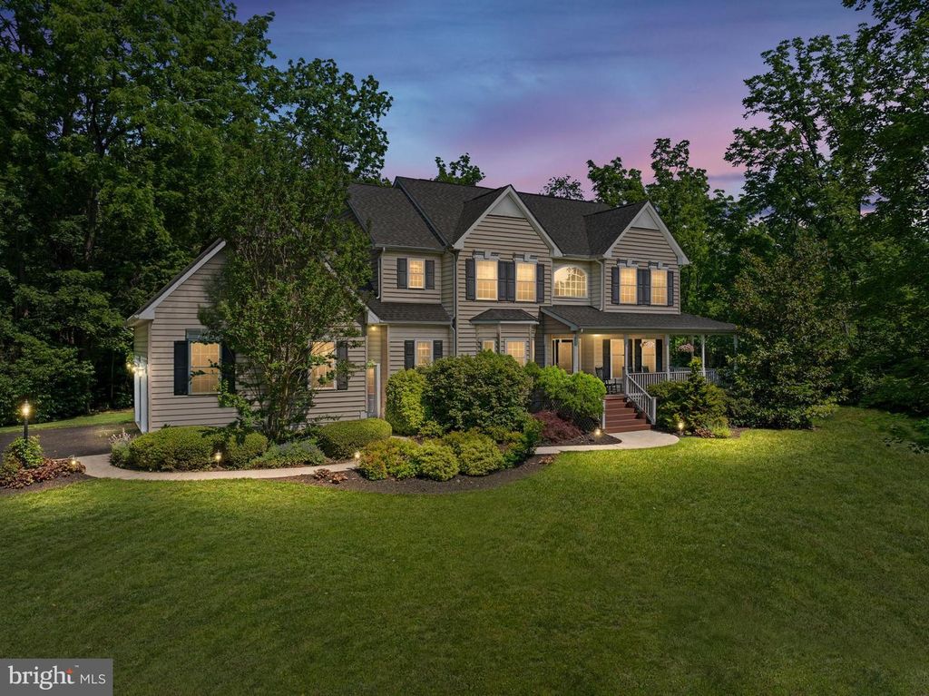 928 TOWNSHIP LINE RD, Chalfont, PA 18914
