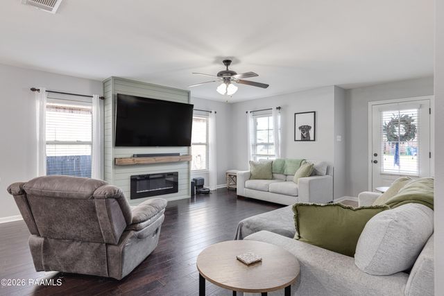 206 Rocky Ridge Street, Youngsville, LA 70592