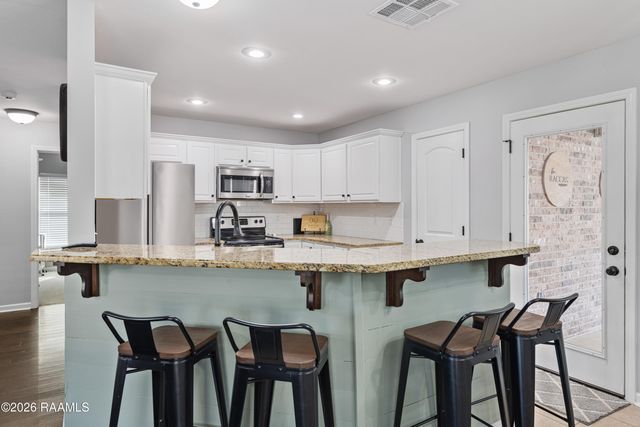 206 Rocky Ridge Street, Youngsville, LA 70592