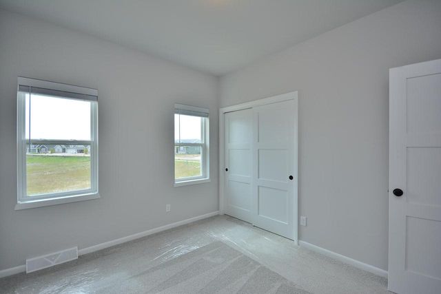 1076 Elderberry ROAD, Oconomowoc, WI 53066