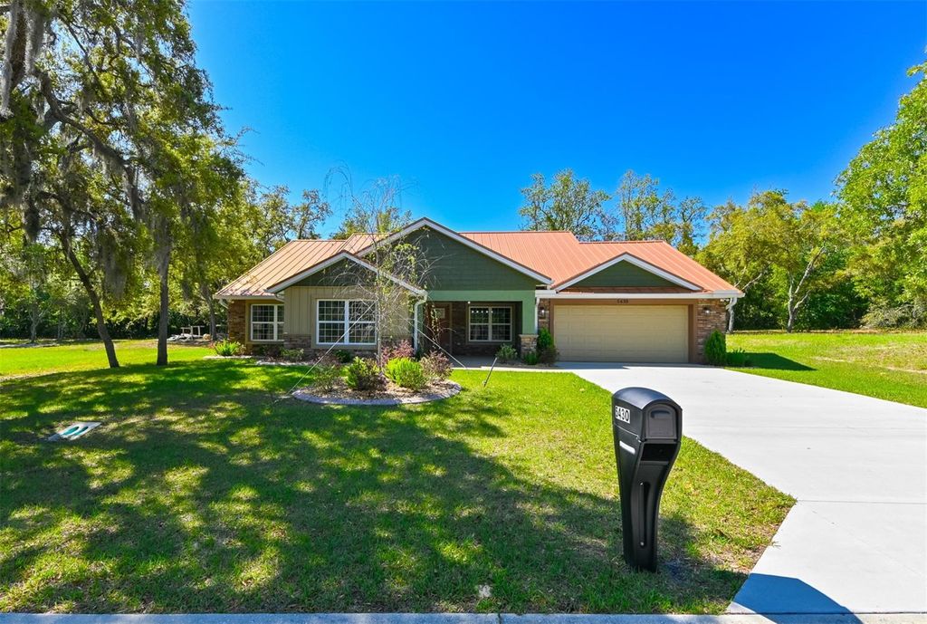 Image 41 of property listing at 5430 W TORTUGA LOOP, Lecanto, FL 34461