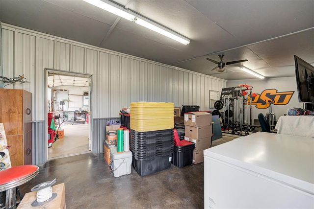 2866 Faint Ridge Way NE, Piedmont, OK 73078