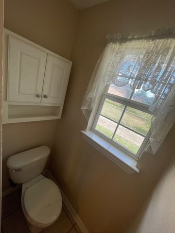6100 Melinda Drive, Watauga, TX 76148