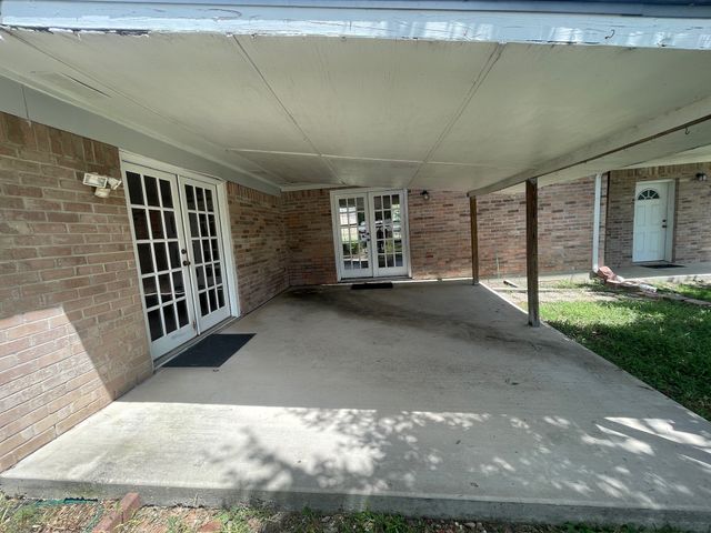 6100 Melinda Drive, Watauga, TX 76148