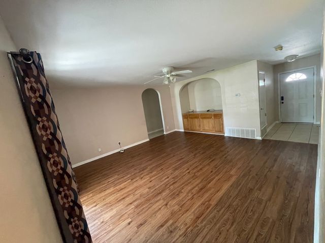 6100 Melinda Drive, Watauga, TX 76148