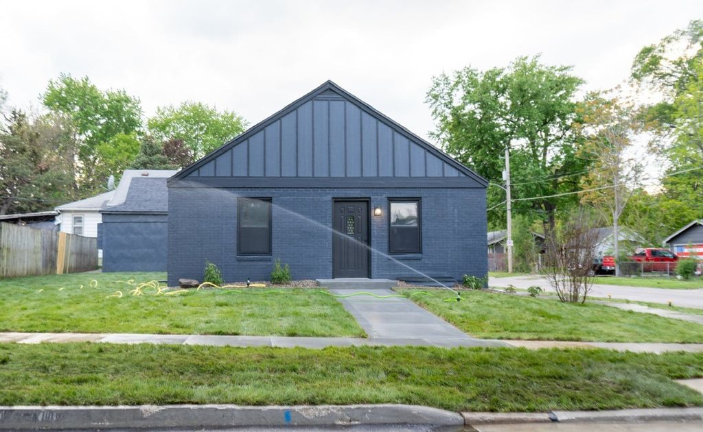 3120 Amherst Street, Des Moines, IA 50313