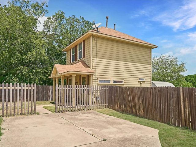 6916 Meador Ave, Austin, TX 78752