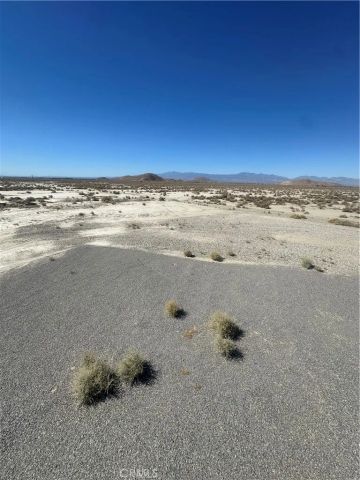 21601 St George, Adelanto, CA 92301