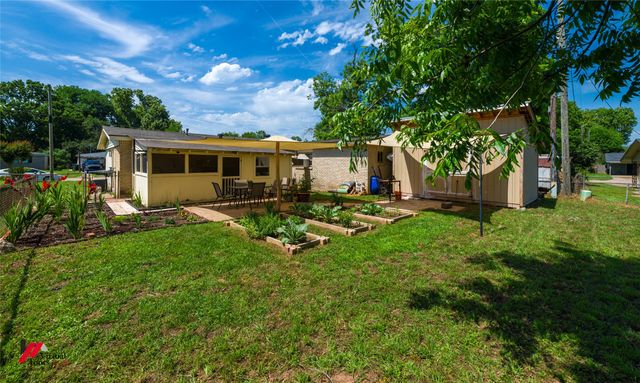 1206 Violet Avenue, Bossier City, LA 71112