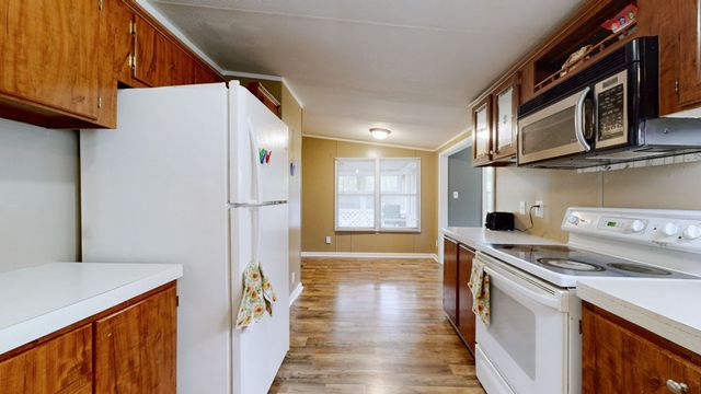 146 Royal Oak Rd, Hohenwald, TN 38462