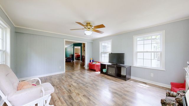 146 Royal Oak Rd, Hohenwald, TN 38462