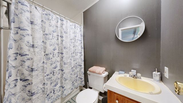 146 Royal Oak Rd, Hohenwald, TN 38462