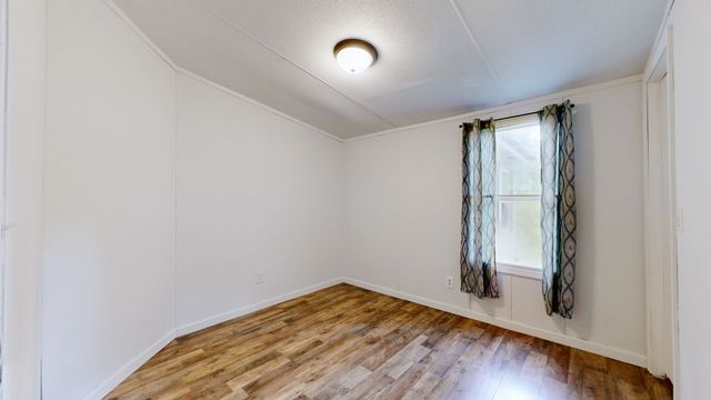 146 Royal Oak Rd, Hohenwald, TN 38462