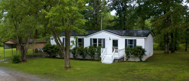 146 Royal Oak Rd, Hohenwald, TN 38462