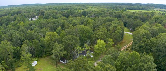 146 Royal Oak Rd, Hohenwald, TN 38462