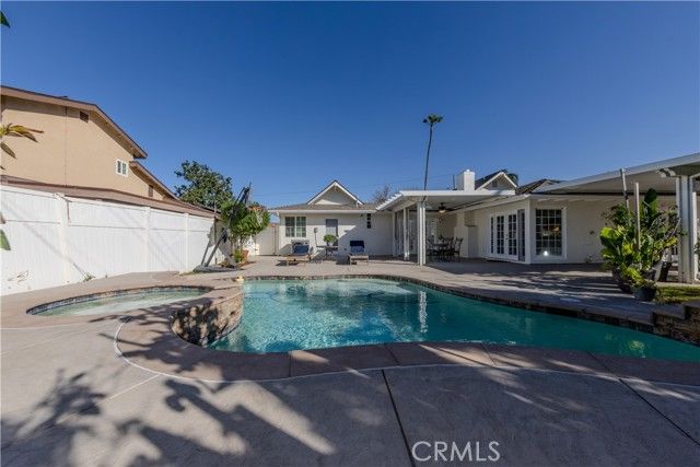 135 N Laurie Ann Lane, Anaheim, CA 92807