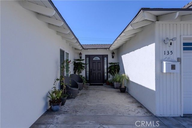 135 N Laurie Ann Lane, Anaheim, CA 92807