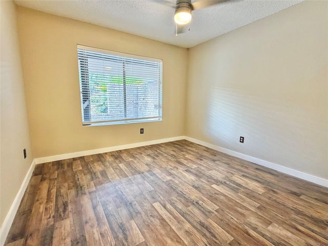 7936 Ellinger Lane, Houston, TX 77040