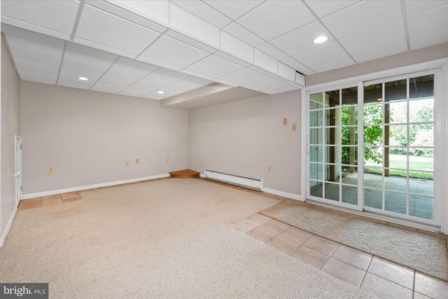 29 MORNING GLEN LN, Newark, DE 19711