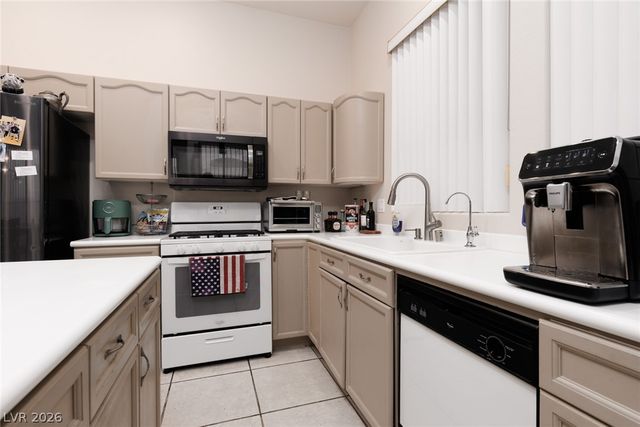 8313 Donatello Court, Las Vegas, NV 89129