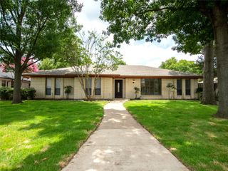 904 Lake Highlands Drive, Allen, TX 75002