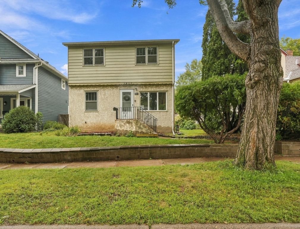 1877 Orange Avenue E, Saint Paul, MN 55119 — exterior