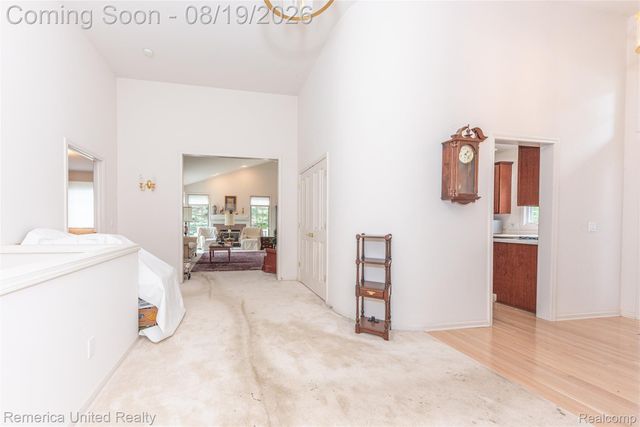 16766 Lochmoor Circle W, Northville Township, MI 48168