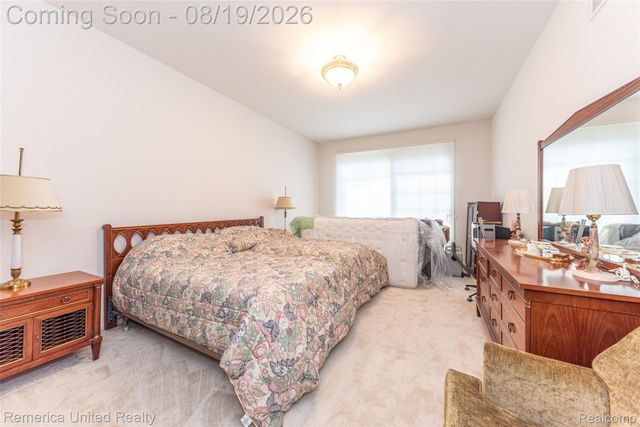 16766 Lochmoor Circle W, Northville Township, MI 48168