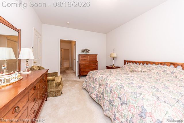 16766 Lochmoor Circle W, Northville Township, MI 48168