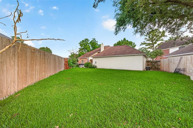 15826 Cade Court, Houston, TX 77095