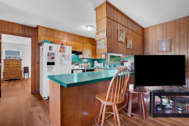 904 Mead Dr, Shelbyville, TN 37160