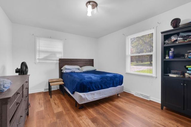 904 Mead Dr, Shelbyville, TN 37160