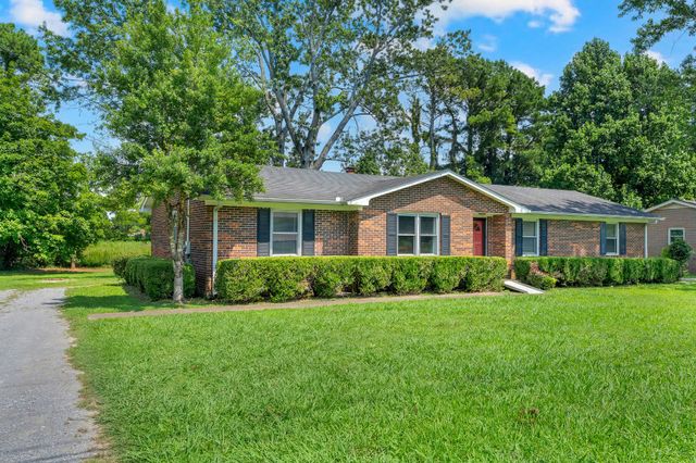 904 Mead Dr, Shelbyville, TN 37160