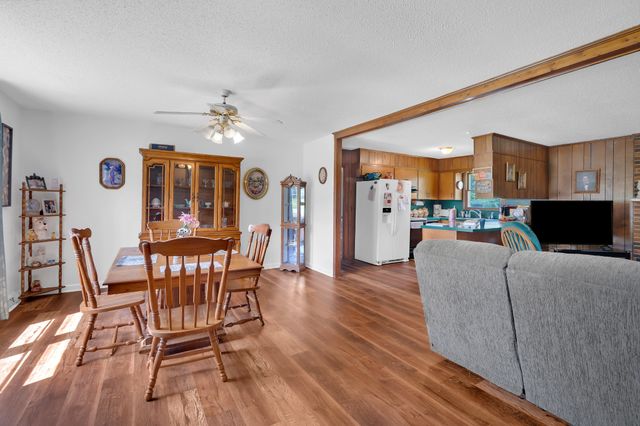 904 Mead Dr, Shelbyville, TN 37160