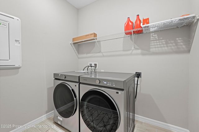 2347 Overfalls Place, Wesley Chapel, FL 33543
