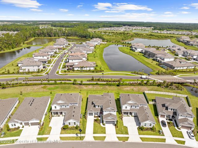 2347 Overfalls Place, Wesley Chapel, FL 33543