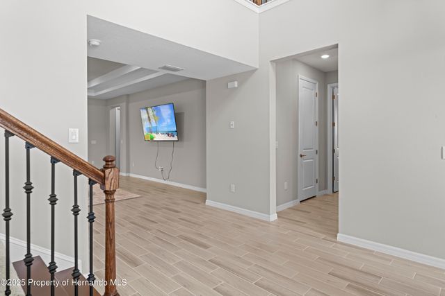 2347 Overfalls Place, Wesley Chapel, FL 33543