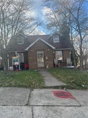 1008 Dushane St, New Castle, PA 16101
