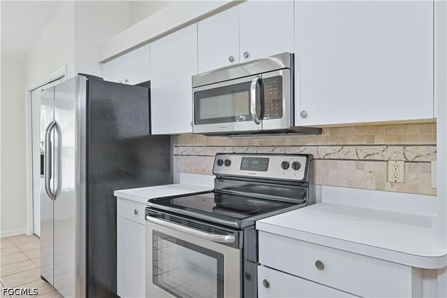 21341 Lancaster RUN 422, Estero, FL 33928