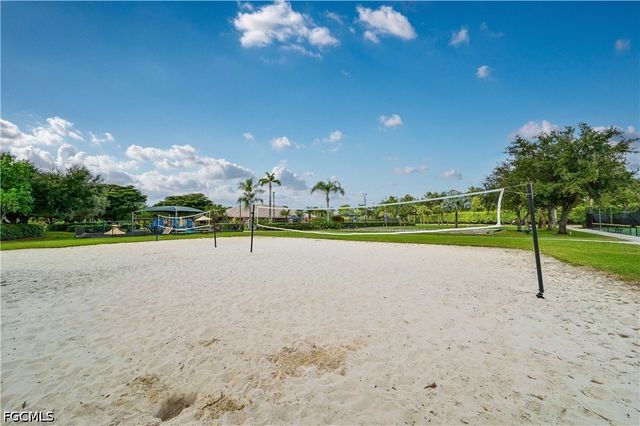 21341 Lancaster RUN 422, Estero, FL 33928