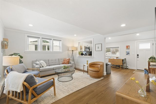 706 Forest Avenue, Frankfort, MI 49635