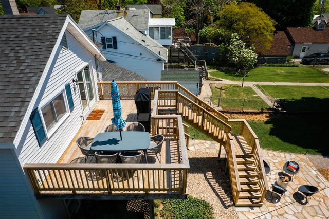 706 Forest Avenue, Frankfort, MI 49635