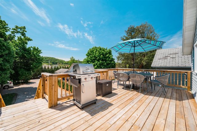 706 Forest Avenue, Frankfort, MI 49635