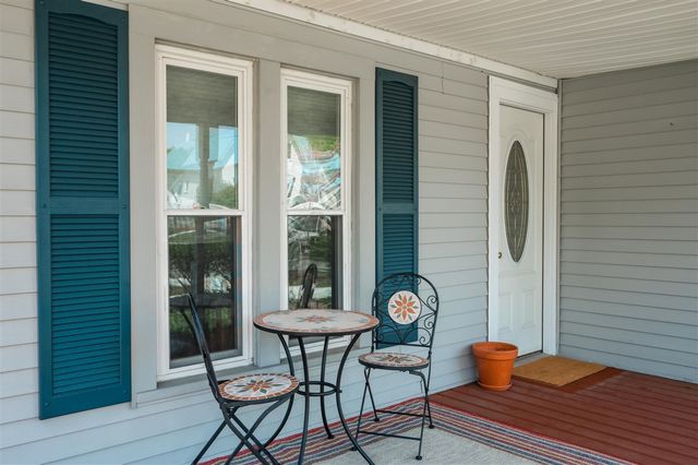 706 Forest Avenue, Frankfort, MI 49635